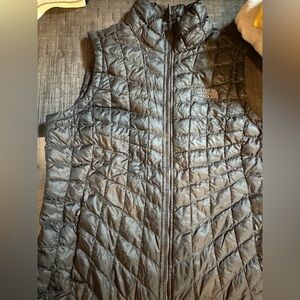 The North Face Dark Quilted Outerwear